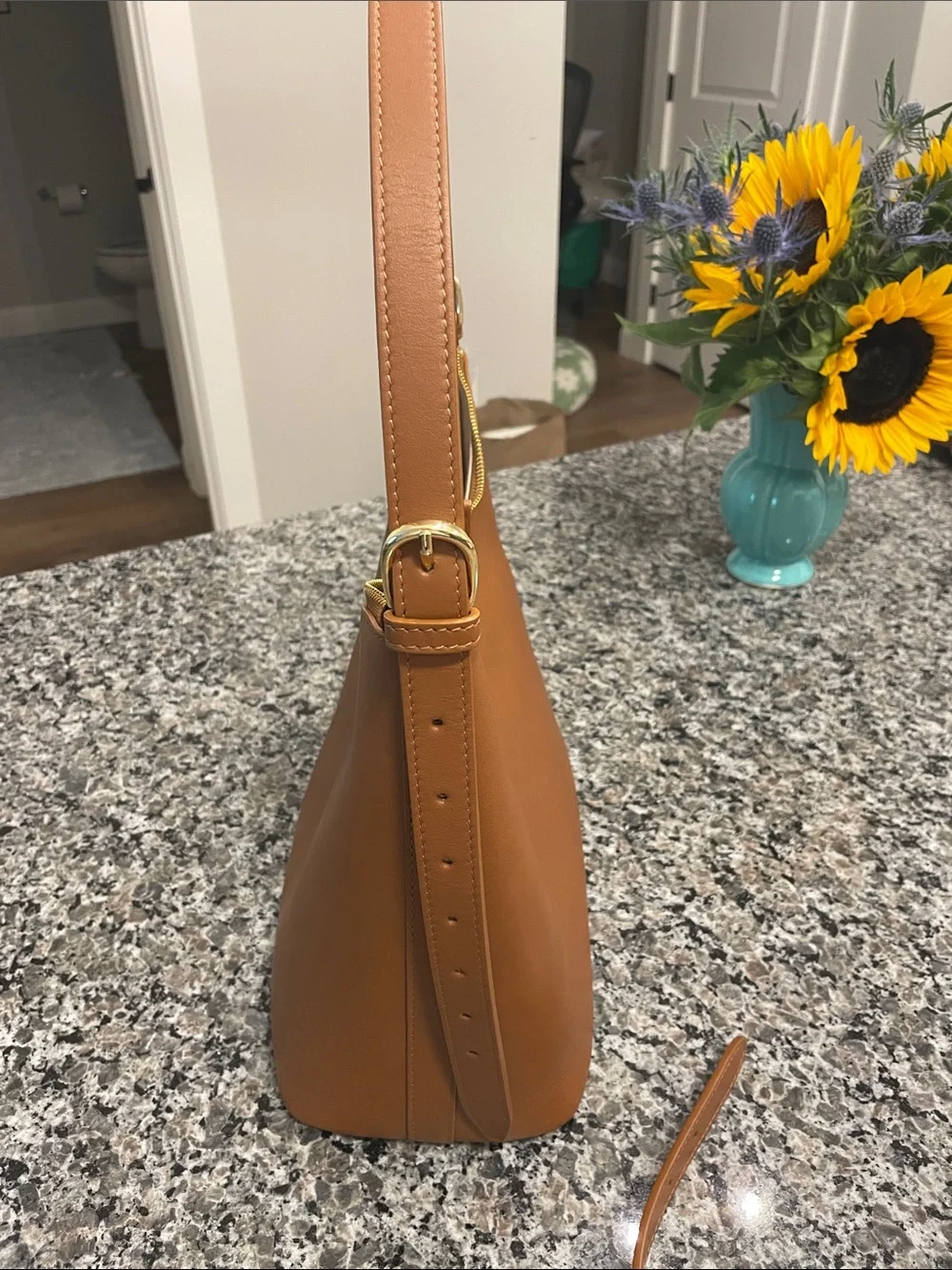 Vestirsi Italy sleek tan